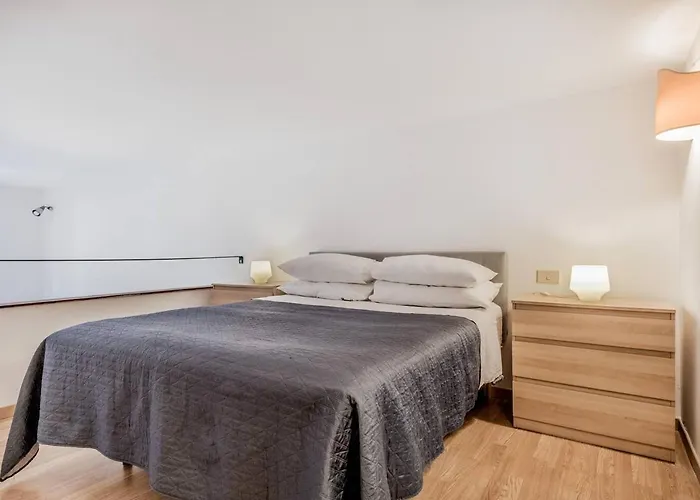 Loft La Scala In Trastevere * Rome